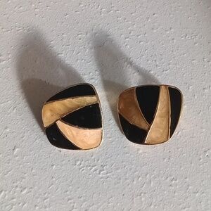 452. Gold Tone Monet Black And Gold Clip Earrings